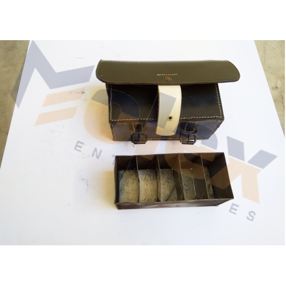 Civil War Enfield Cartridge Box – Leather Ammo Box Replica for Reenactment & Collectors